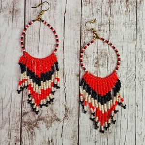 Black red & white seed bead hoop earrings